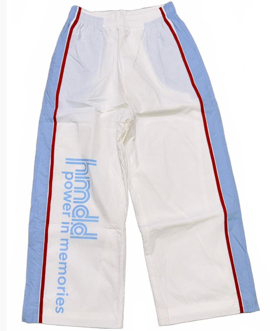 Happy Memories Don't Die Luxumbourg Nylon