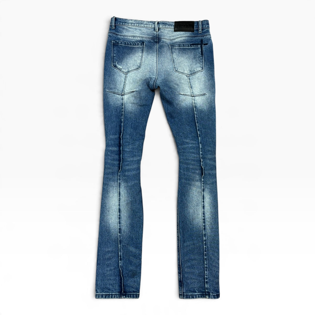 RTA Men's Clayton Distressed med wash jeans