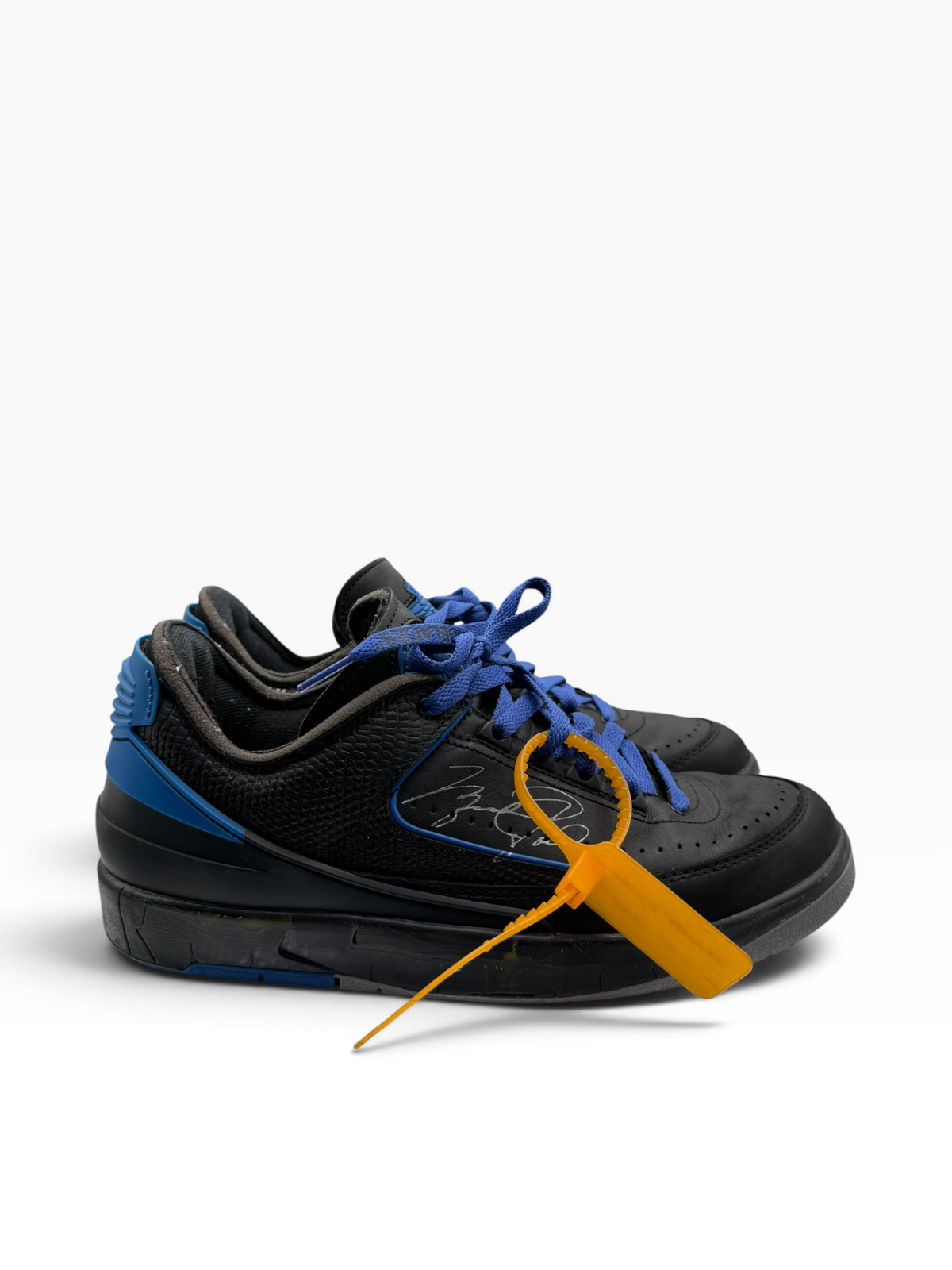 Jordan 2 Retro Low SP Off-White Black Blue