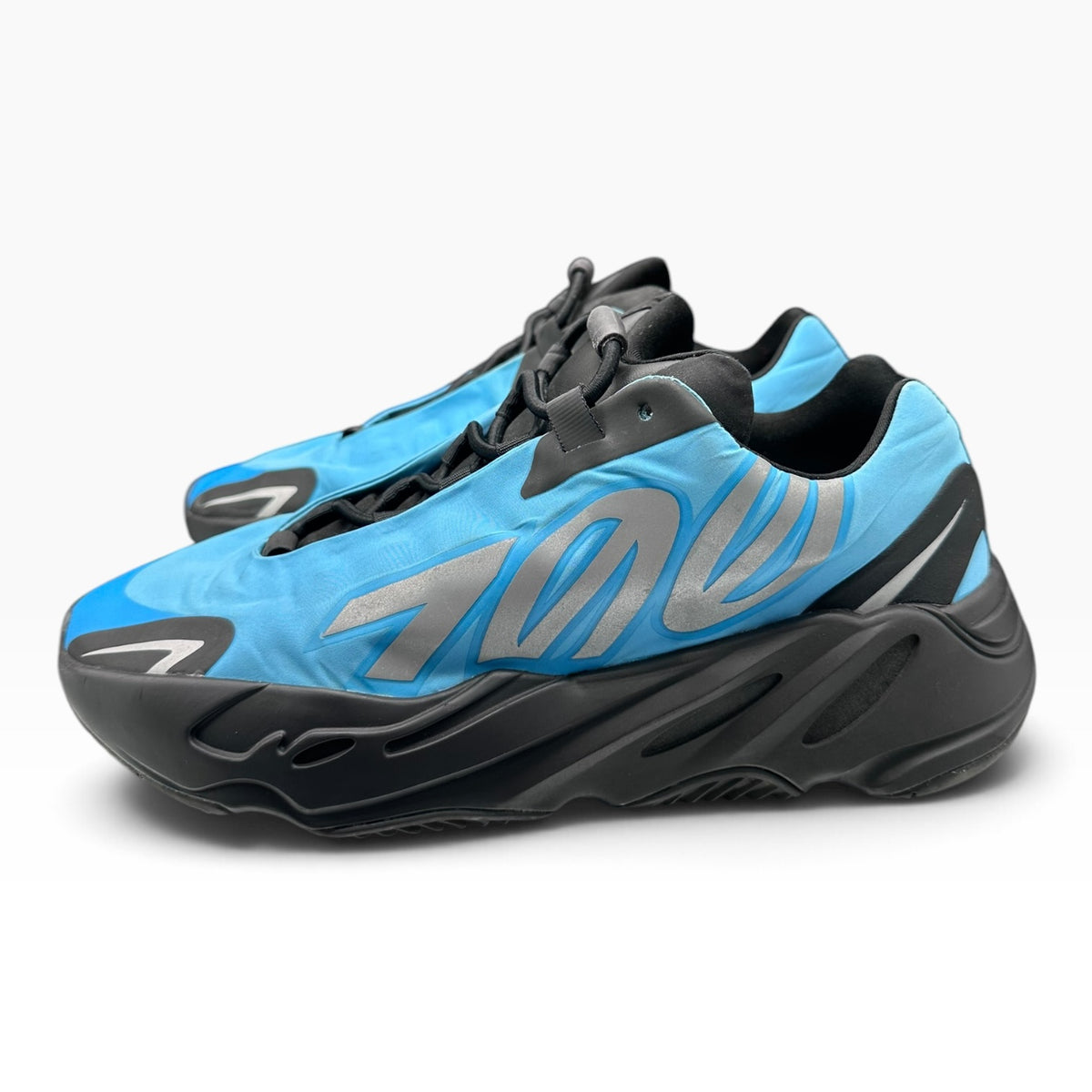 Adidas Yeezy Boost 700 MNVN Bright Cyan