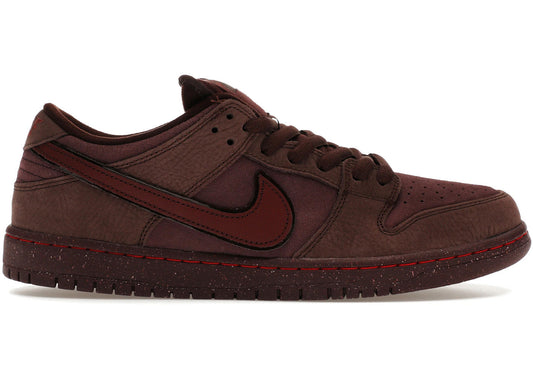Nike SB Dunk Low City of Love Burgundy Crush - Used/Worn