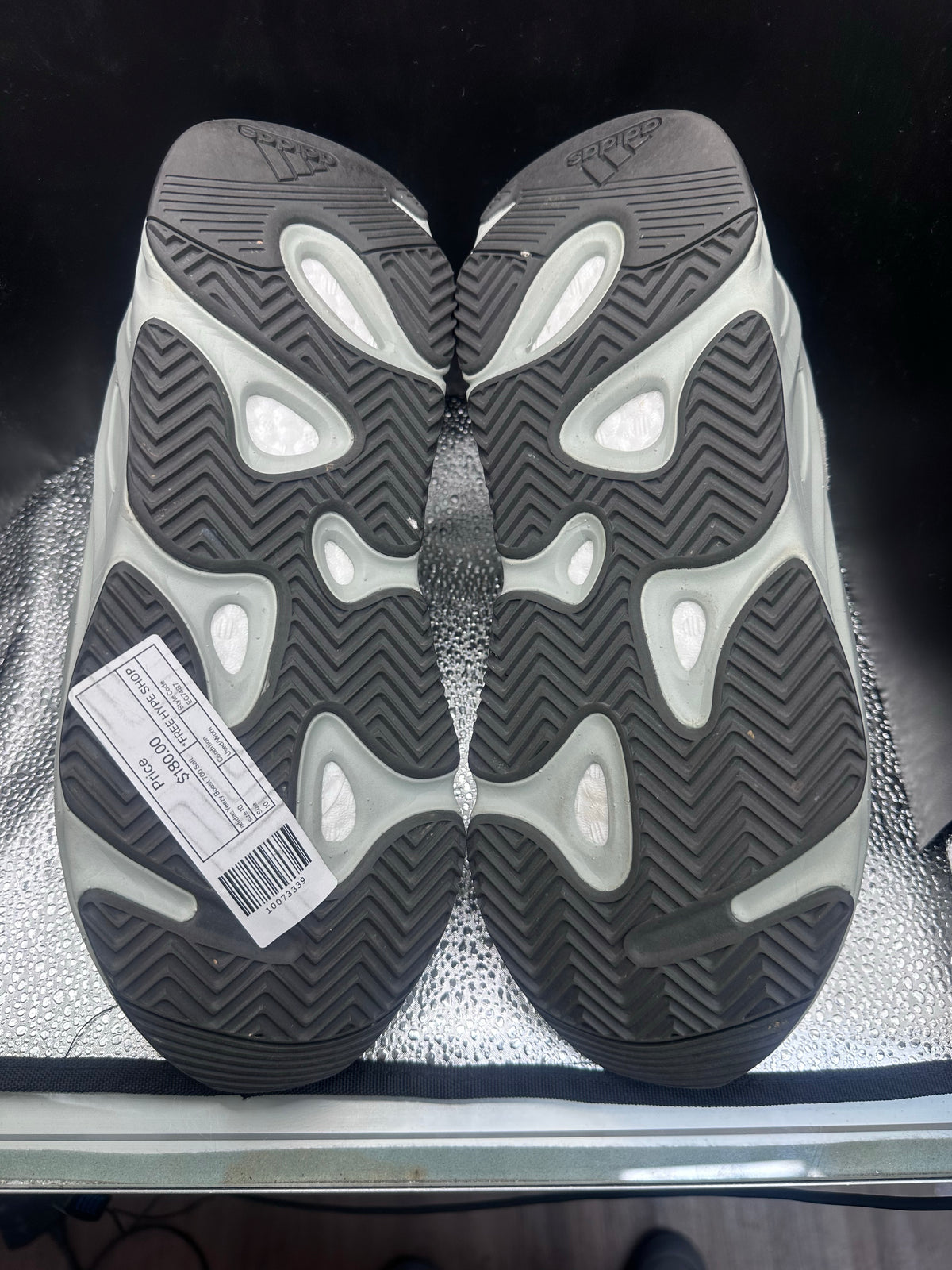 adidas Yeezy Boost 700 Salt
