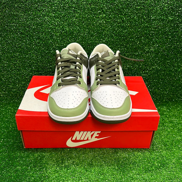 Nike Dunk Oil Green Size 8