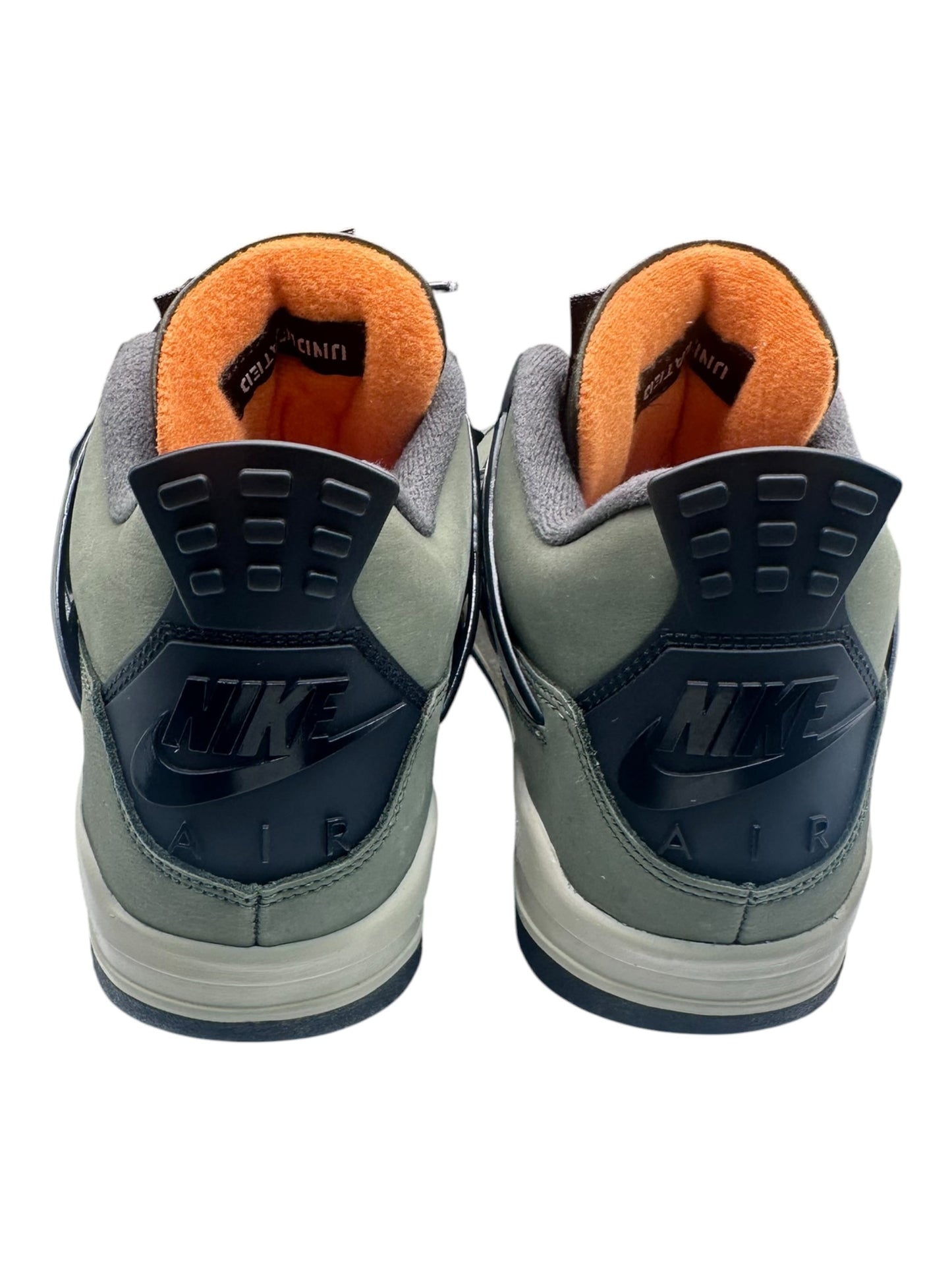 Jordan 4 Retro OG SP Undefeated (2025) size 10.5 - Used/Worn