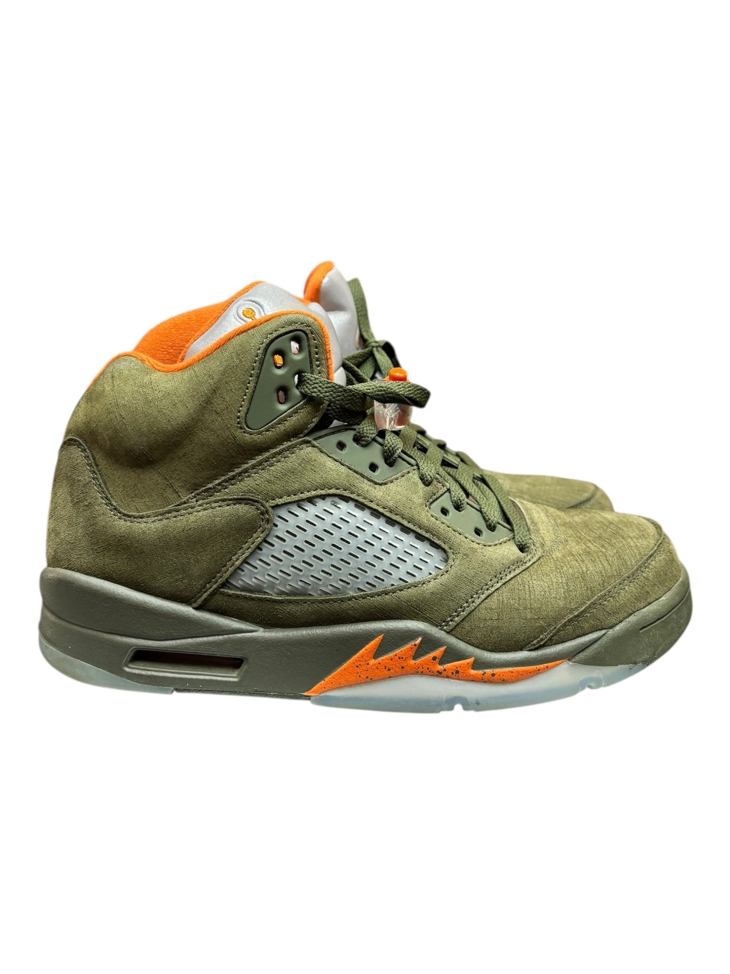 Jordan 5 Retro Olive (2024) Size 9 - Used / rep box
