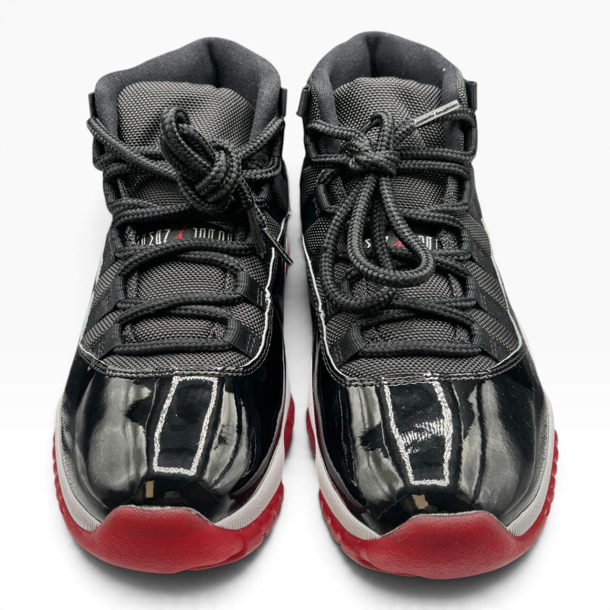 Jordan 11 Retro Playoffs Bred (2019)