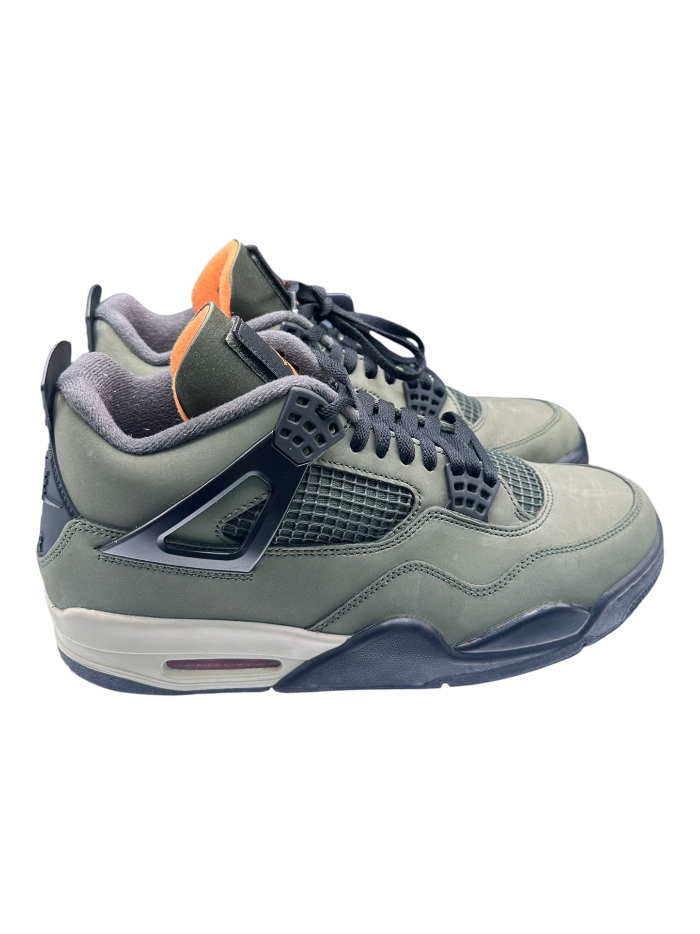 Jordan 4 Retro OG SP Undefeated (2025) size 10.5 - Used/Worn
