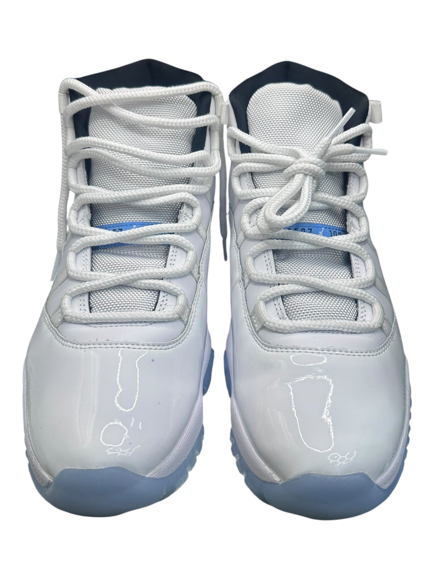 Jordan 11 Retro Legend Blue (2024) size 9.5 - Used/Worn