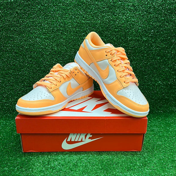 Nike Dunk Peach Size 8.5