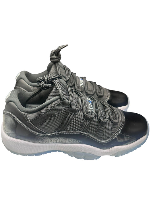 Jordan 11 Retro Low Space Jam (GS) SIZE 7Y - Used/Worn