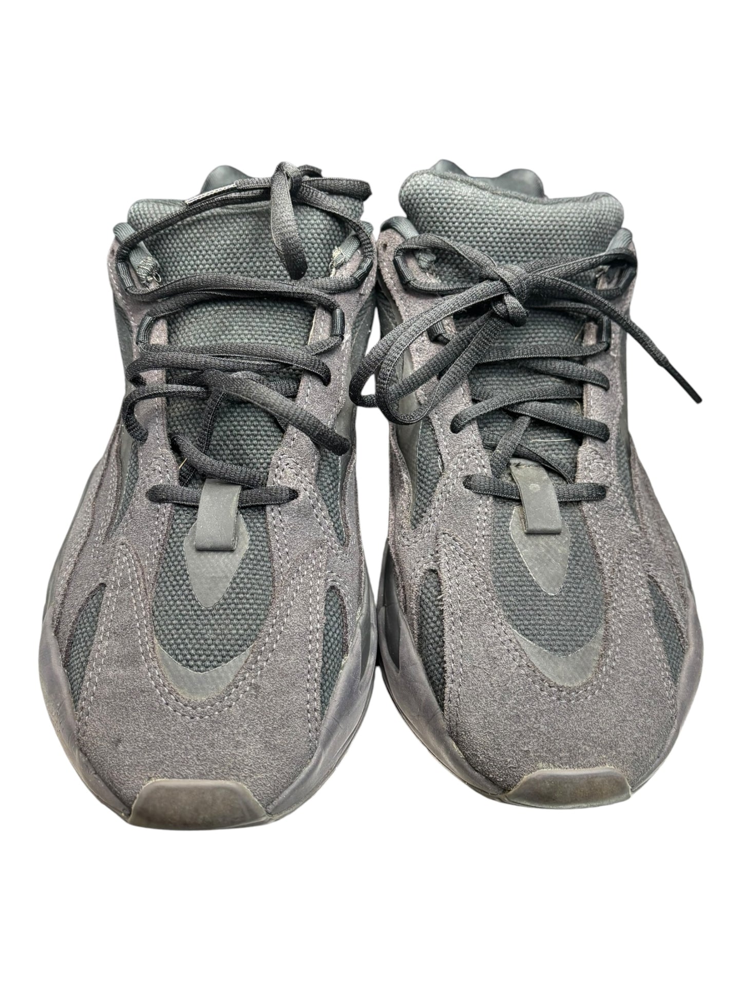 adidas Yeezy Boost 700 V2 Vanta size 10 - Used/Worn