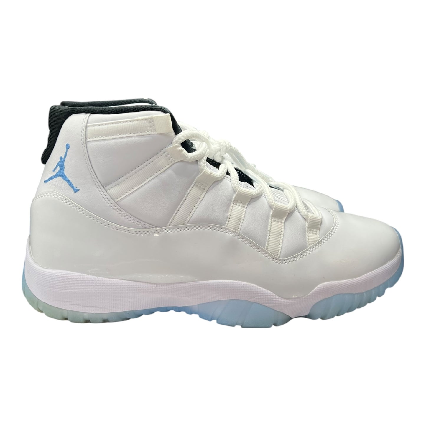 Jordan 11 Retro Legend Blue (2024) size 12 - Used/Worn