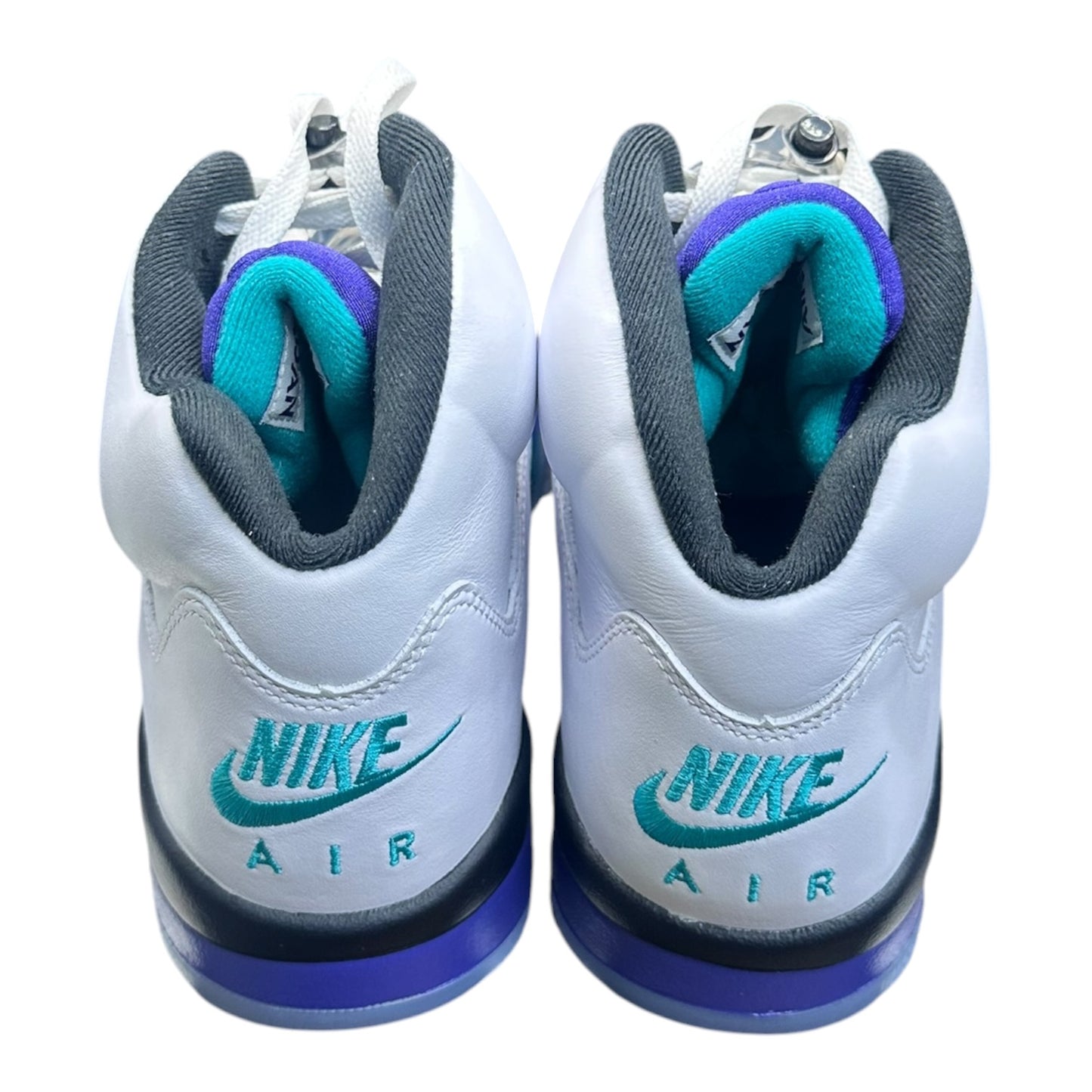 Jordan 5 Retro Grape (2025) size 11 - Used/Worn