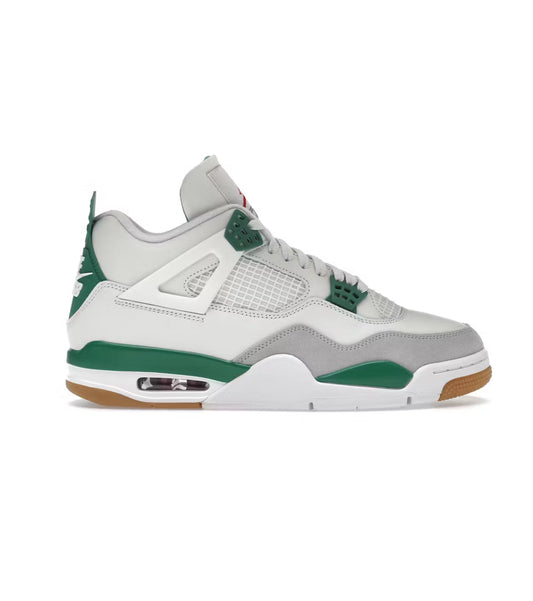 Jordan 4 Retro SB Pine Green - Like New