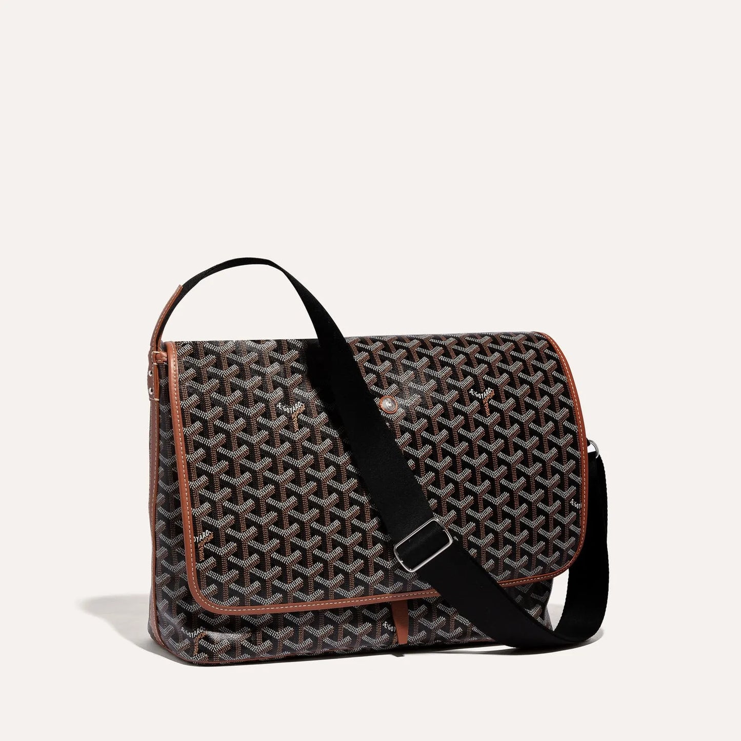 Goyard Capetien MM Messenger Bag - Like New