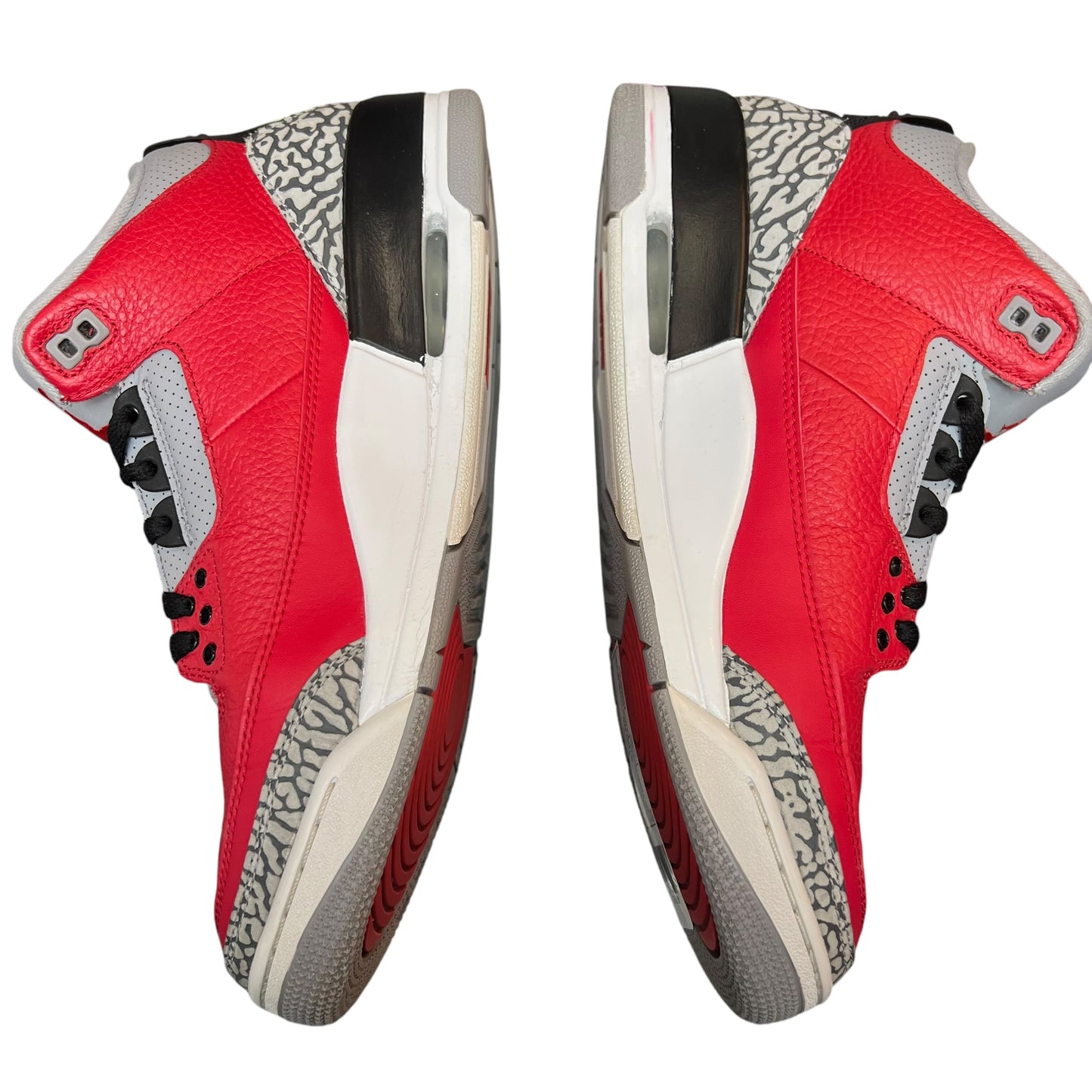 Jordan 3 Retro SE Unite - Like New