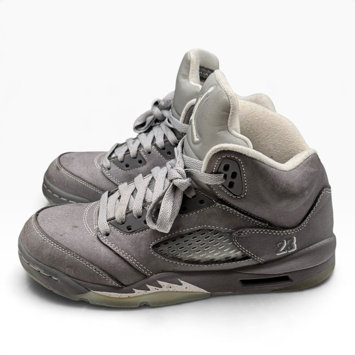 Jordan 5 Retro Wolf Grey (2026) (GS) used size 7y